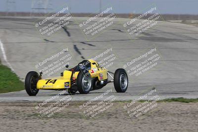 media/Feb-24-2024-CalClub SCCA (Sat) [[de4c0b3948]]/Group 3/Race (Outside Grapevine)/